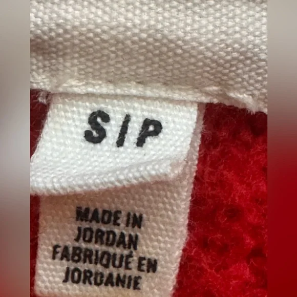 Aerie unREAL Cable Crew Sweater Oversized Solid Red Women's Size Small Cozy - Picture 10 of 14